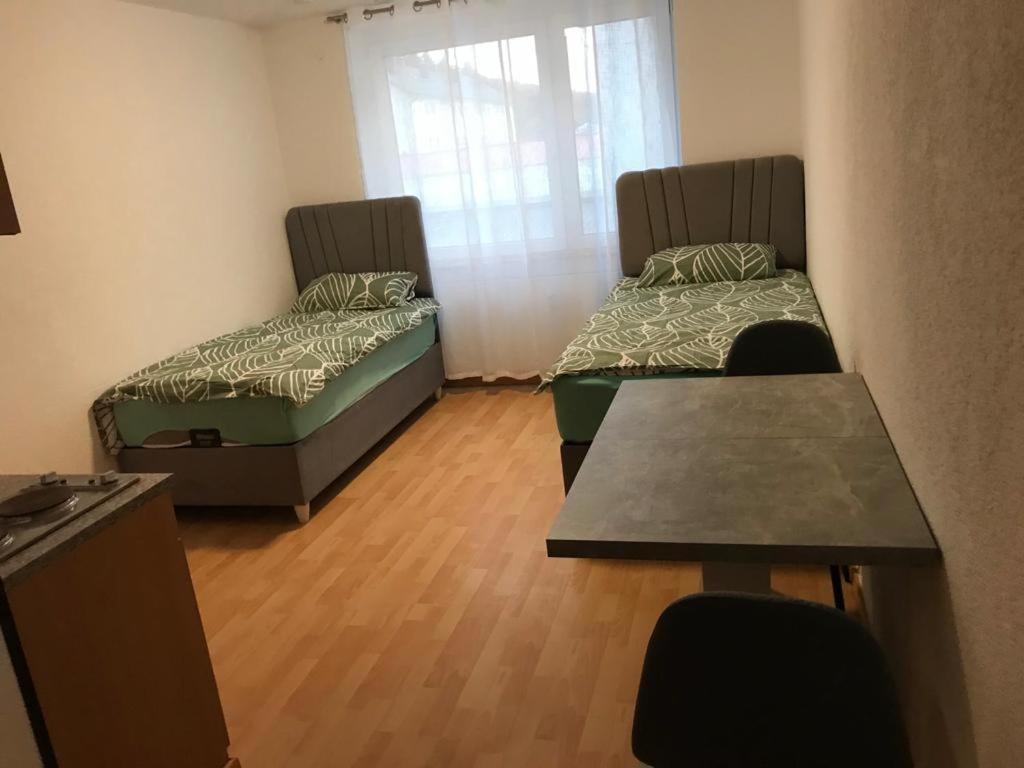 Heidenheimer Zimmer ภายนอก รูปภาพ