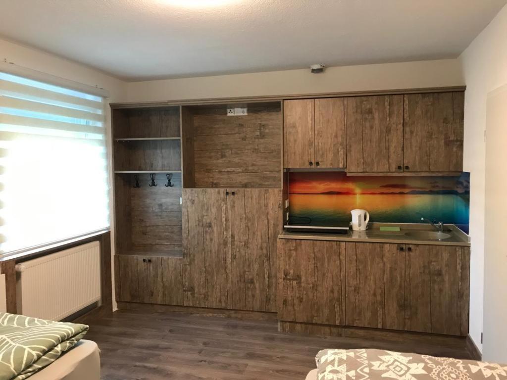Heidenheimer Zimmer ภายนอก รูปภาพ
