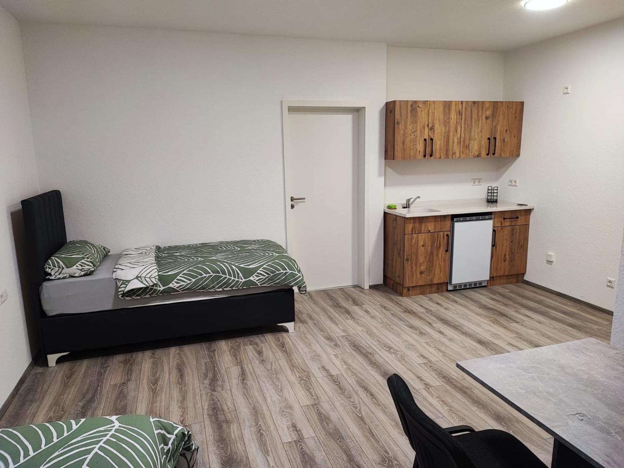 Heidenheimer Zimmer ภายนอก รูปภาพ