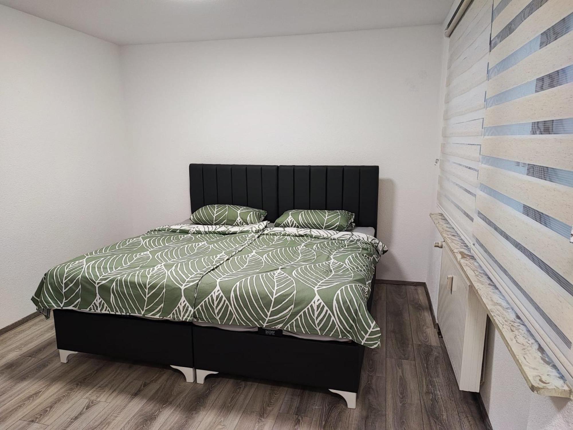Heidenheimer Zimmer ภายนอก รูปภาพ