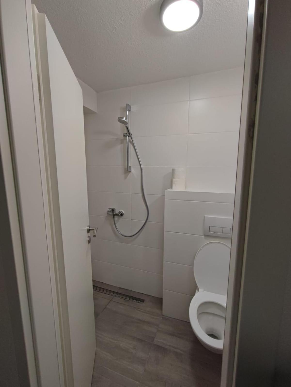 Heidenheimer Zimmer ภายนอก รูปภาพ